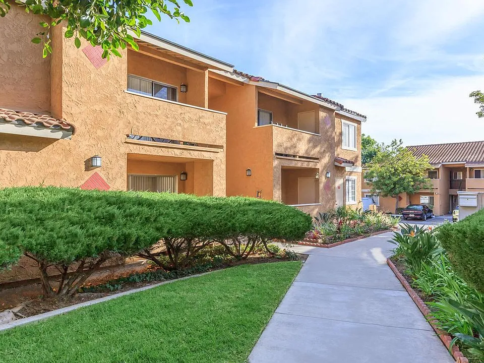 Valley View Apartments