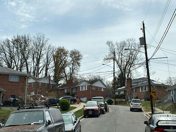 4th image of 3404 29th Ave