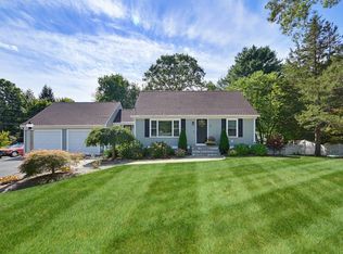 19 Walnut St, Rehoboth, MA 02769