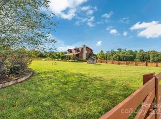 112 Gene McGaha Ln, Mooresboro, NC 28114