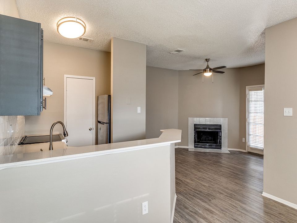 1st image of 5800 Northwest Dr #8201