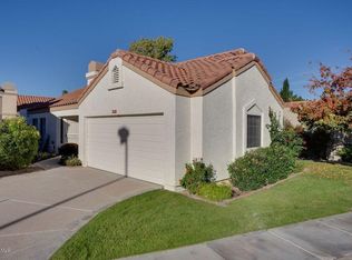 12014 N 40th Way, Phoenix, AZ 85028