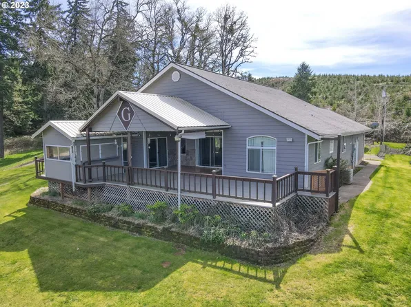 381 John Long Rd, Oakland, OR 97462