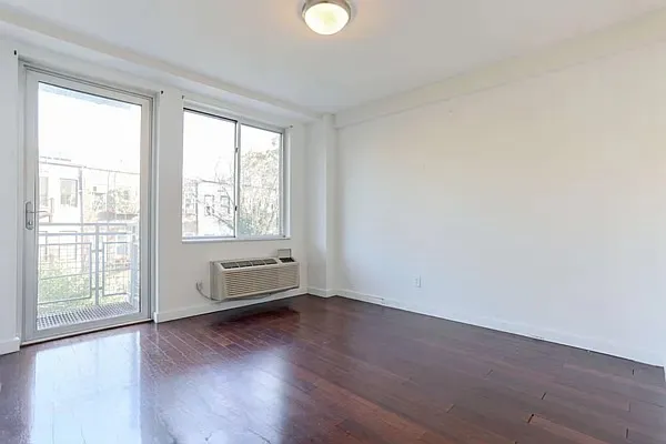 Rented by Arche Nest LLC | media 21