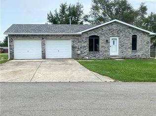 15 Fort Ave, Markleville, IN 46056