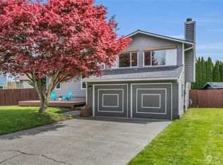 329 Pacific Ave S, Pacific, WA