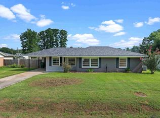 1010 Tyre St, Carthage, TX 75633