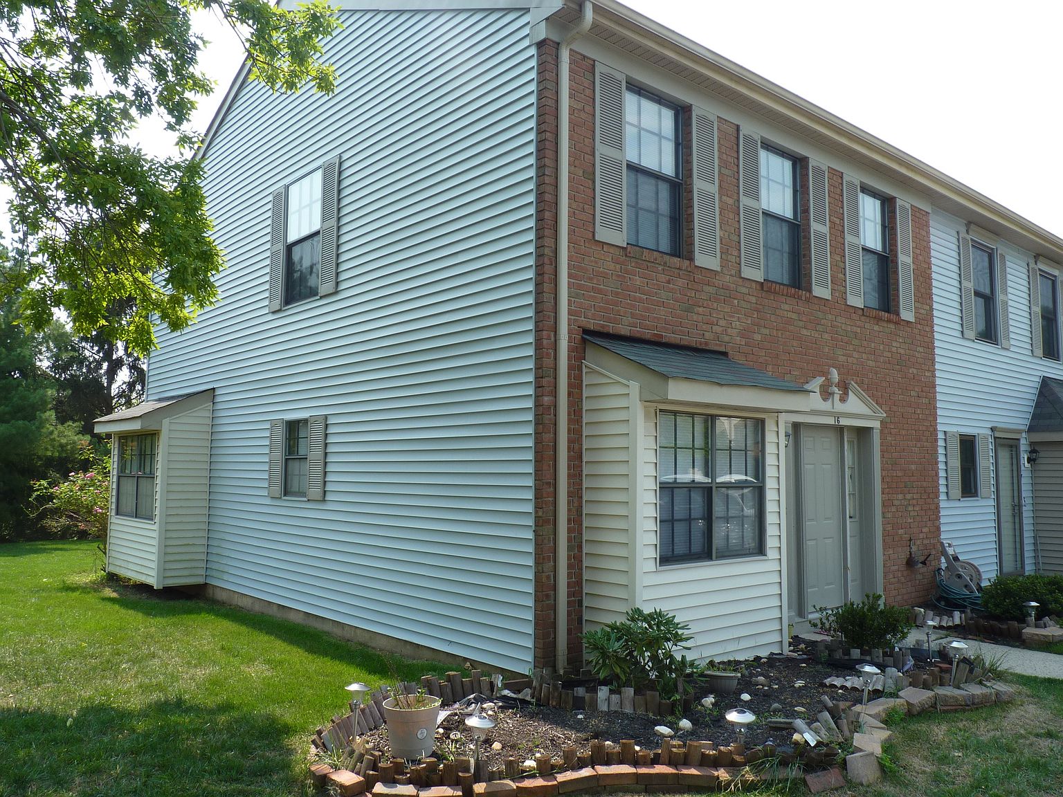 16 Exeter Ct, Somerset, NJ 08873 Zillow