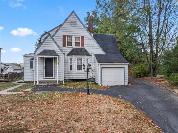 903 37th Street Ext, Beaver Falls, PA 15010