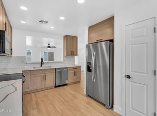 2140 W Agrarian Hills Dr, San Tan Valley, AZ 85144