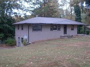 2811 Green Trail Dr, College Park, GA 30349