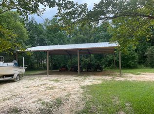 3307 Jerry Davis Rd, Moss Point, MS 39562