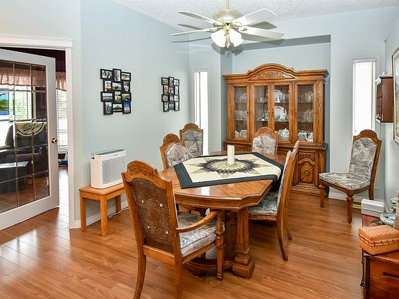 5th image of 24 Longview Pl