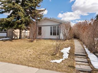 6808 W Rundlehorn Dr NE, Calgary, AB T1Y3V2