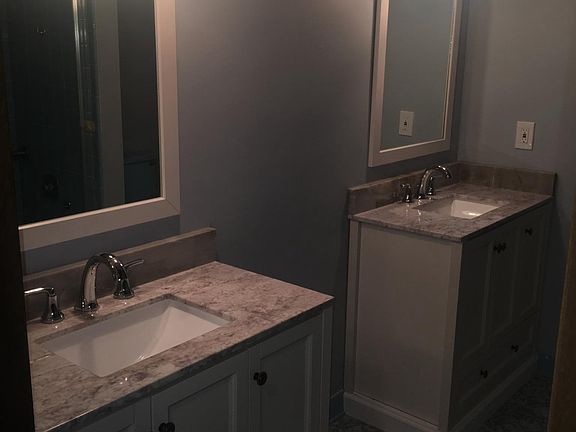 Main Bath Room