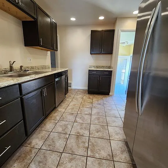 24301 Boston St — Photo 7