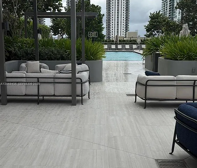 1400 Biscayne Blvd #702 — Photo 21