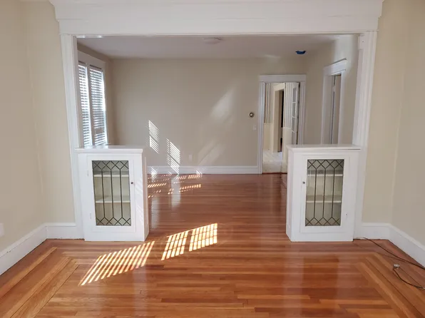 55-57 Higgins Ave, Providence, RI 02908