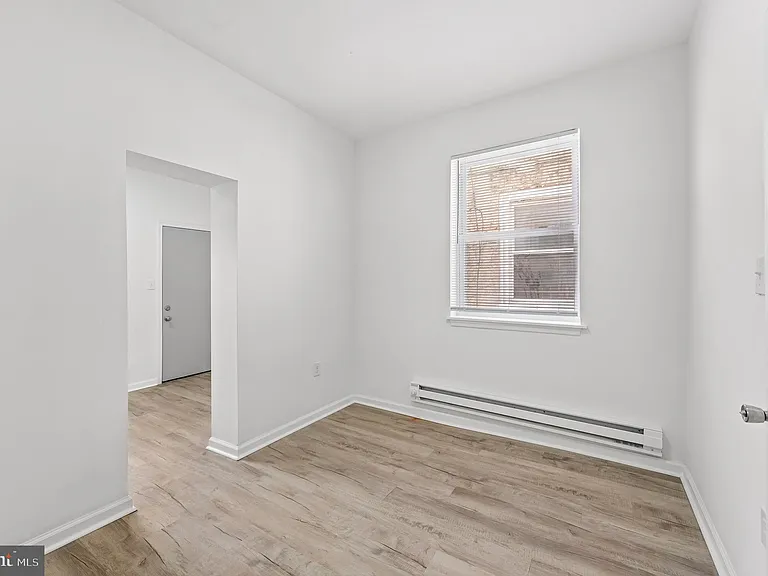 462 E Cosgrove St — Photo 14