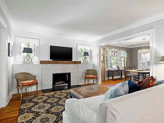 5th image of 6027 Brookside Blvd