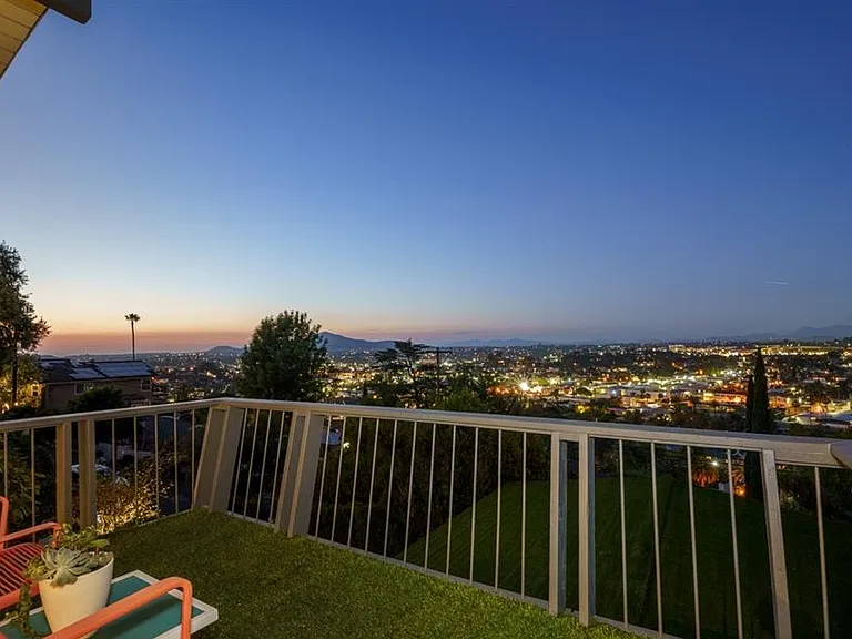 8141 Vista Dr — Photo 4