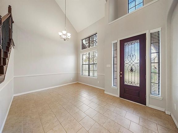 5th image of 98 Genova Way Ln