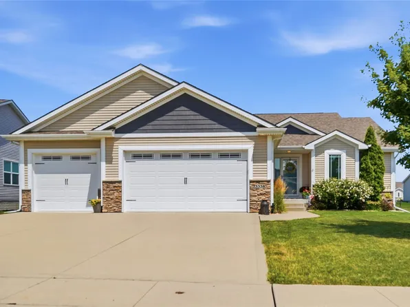 3338 NW Trestle Point Dr, Ankeny, IA 50023