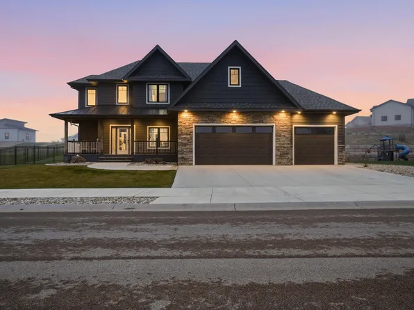 427 Gooseberry Rd, Spearfish, SD 57783