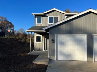 1407 S 57th St UNIT 1, Springfield, OR 97478