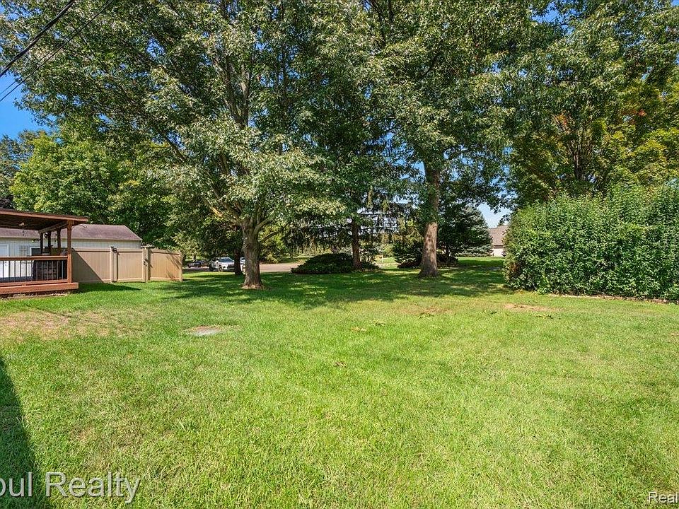 12821 Ten Mile Rd, photo 26