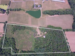 1152 Redbud Ln, Hamptonville, NC 27020