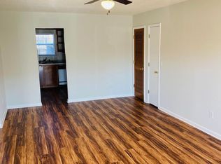 1209 E Fire Tower Rd #Q, Greenville, NC 27858
