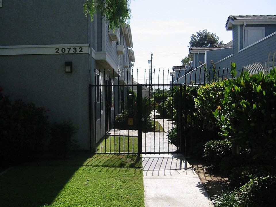 1st image of 20732 Arline Ave #E