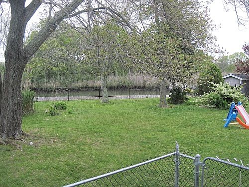 5th image of 77 W Shore Dr