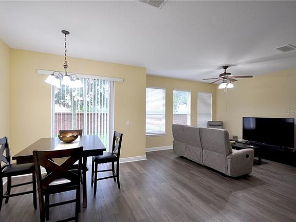 3rd image of 1957 Estancia Cir