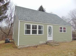 4947 100th St, Montezuma, IA 50171