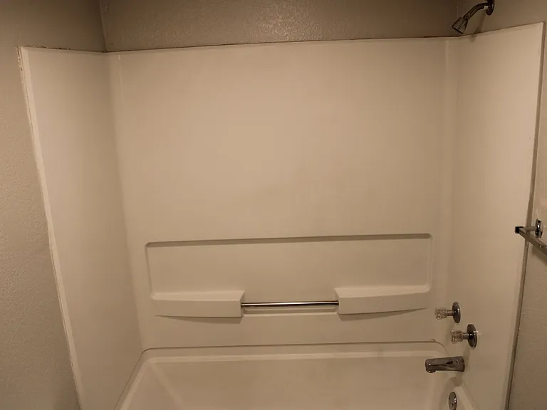 432 N Chestnut St — Photo 6