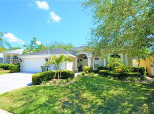 352 Liam Ave, Tarpon Springs, FL 34689