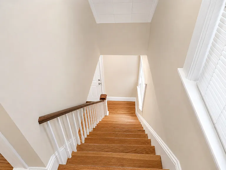 13 Boscobel St — Photo 7