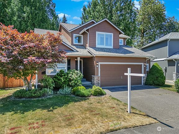 2nd image of 3332 Lady Fern Loop NW