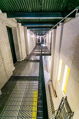 Rented by Nooklyn NYC LLC | media 115