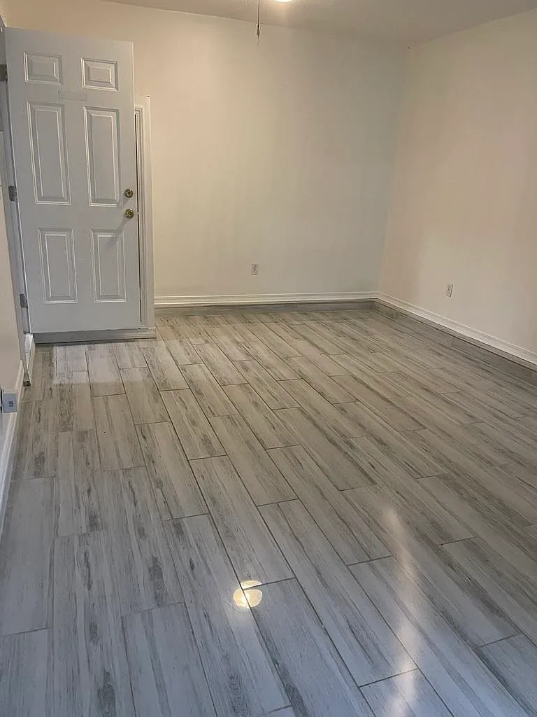 4 bed, 1600 sqft, $1,800 — Photo 4