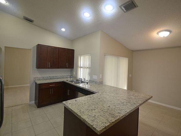 5th image of 5314 NW 65th Ter