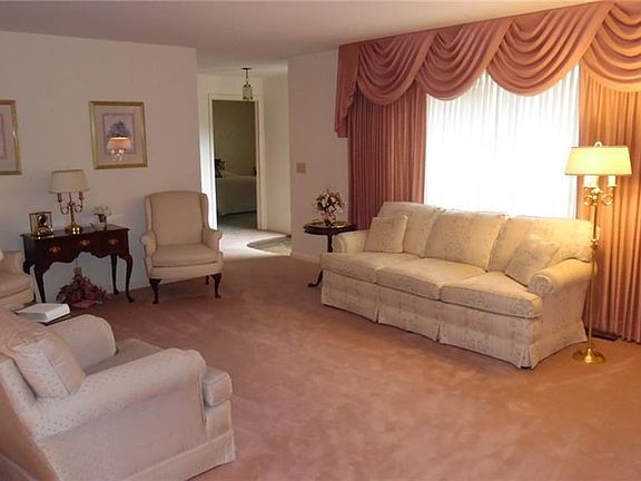 Formal living room
