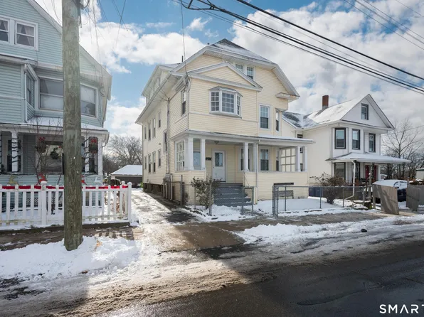 22 Roosevelt Street, Bridgeport, CT 06608