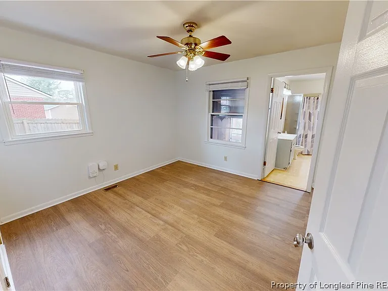 4020 Welmont Dr — Photo 13