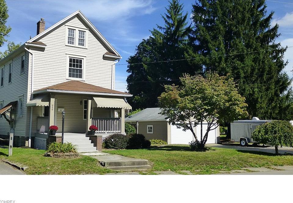 1st image of 600 W Main St