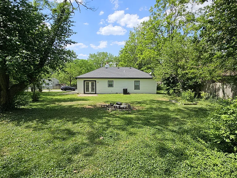 5603 Windy Willow Dr — Photo 42