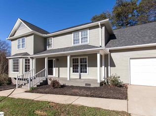 505 E Silverleaf St, Greer, SC 29650