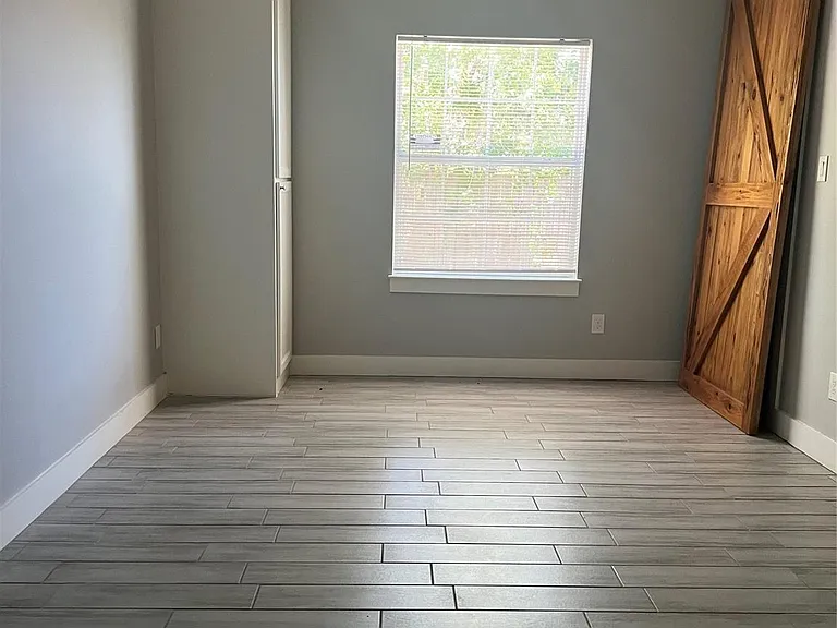 3521 Toliver St — Photo 12